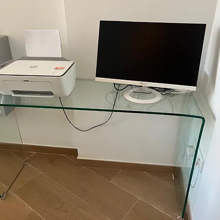 Penthouse Met Zeezicht Aan Het 아파트