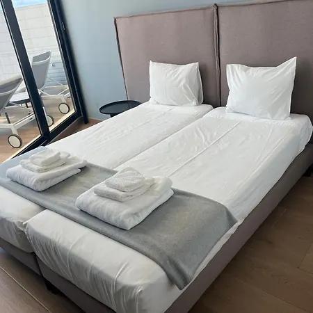 Penthouse Met Zeezicht Aan Het *